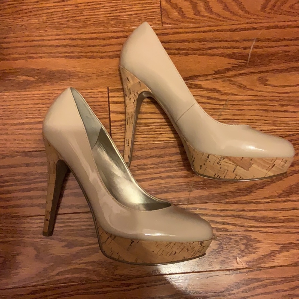 Guess Nude heels - Picture 2 of 3